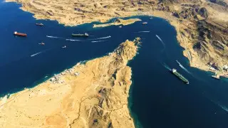 Первые танкеры пересекли Ормузский залив в рамках мирного соглашения США и Ирана