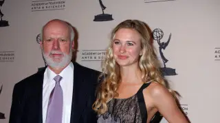 Умер режиссер популярных сериалов “Друзья“ и “Теория большого взрыва“