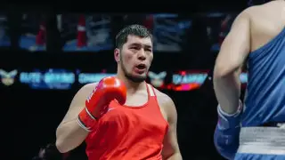 “Отправил в нокдаун“ - Айбек Оралбай вышел в финал Кубка мира по боксу