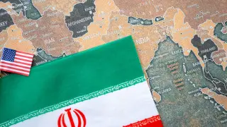 Иран заявил об ответных ударах по американским базам в Кувейте и Бахрейне