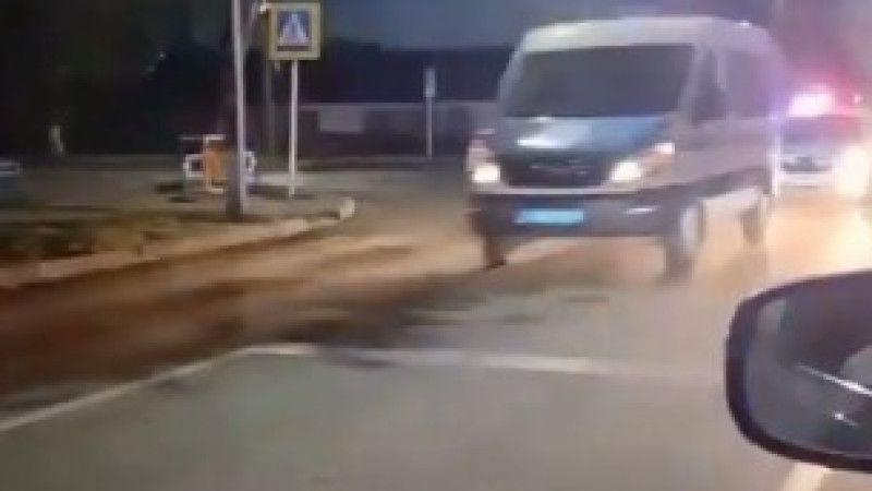 Кадры из видео