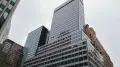 Небоскреб начал рушиться в Нью-Йорке - соседние здания эвакуировали