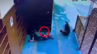 Кража смартфона в мечети Астаны попала на видео