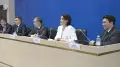 На каких авто вы все сами приехали в правительство? Неожиданный вопрос вызвал у спикеров улыбку