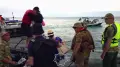Спасатели эвакуировали семью с одного из островов на Алаколе