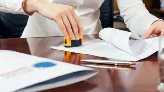 Можно ли взыскать долг только по расписке? Необычный суд в Караганде