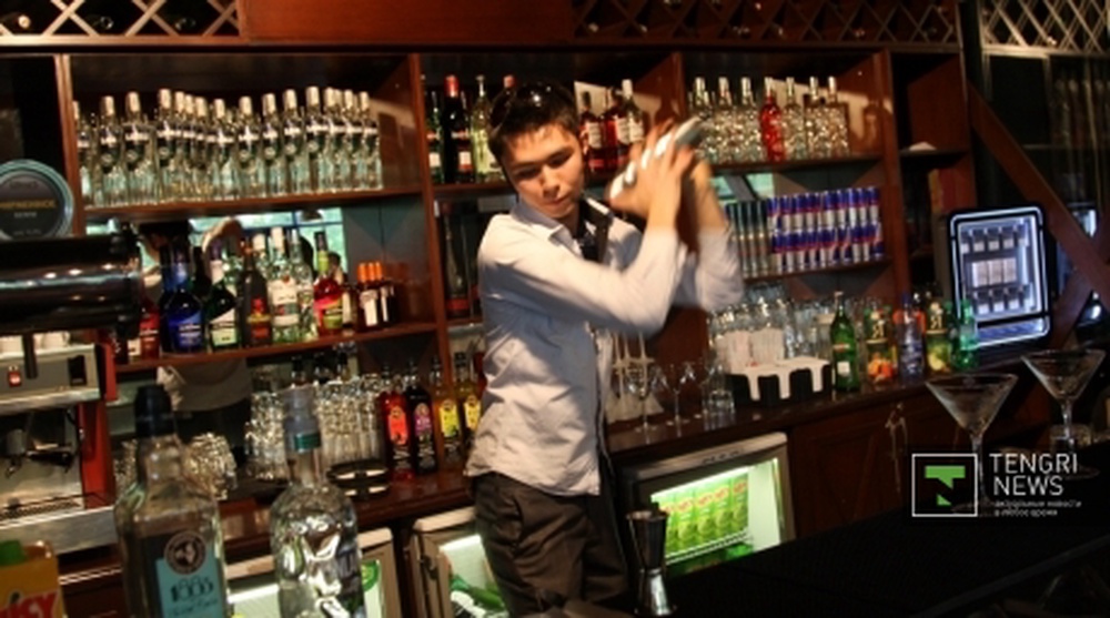 PHOTO: Cocktails were evaluated by scent at Almaty bartenders contest