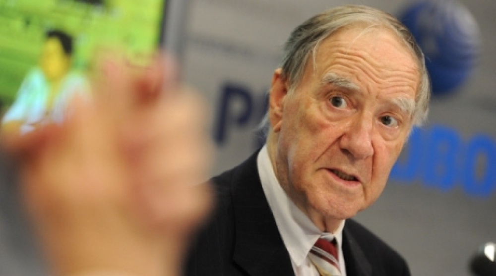 Massimov to meet with Russian physicist Sergei Kapitsa in Moscow