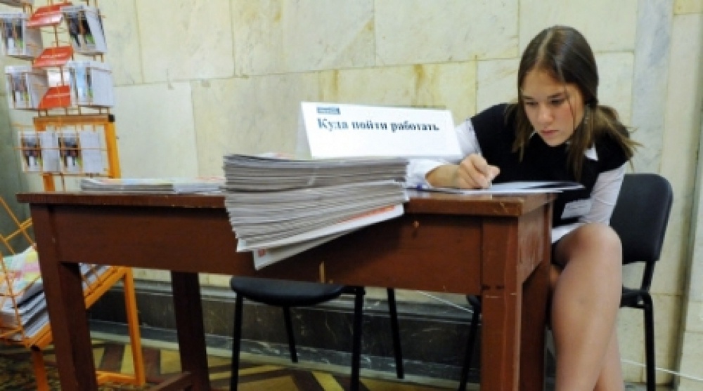 Kazakhstan university graduates earn tree times more than their Belarusian peers 