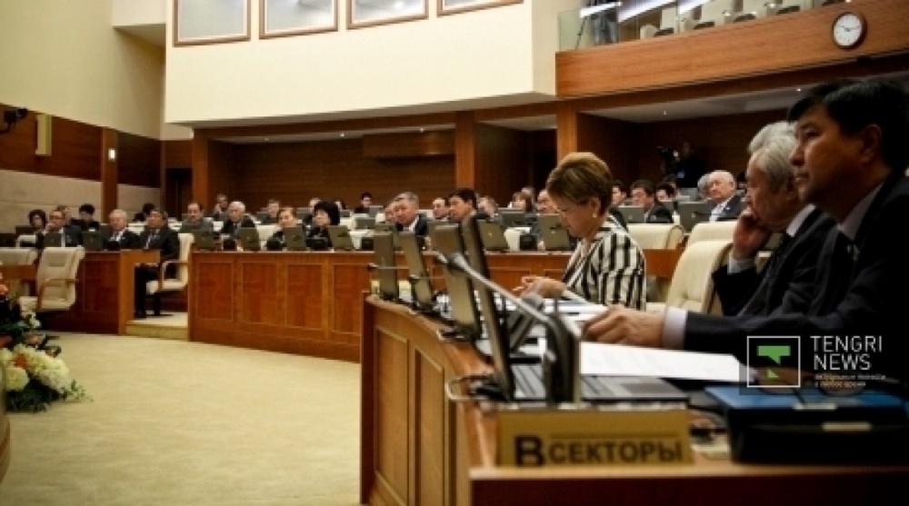 President Nazarbayev admits the society needs a multi-party parliament