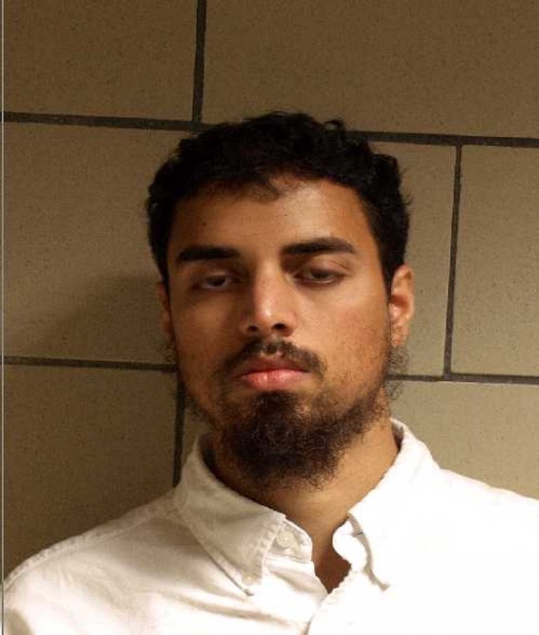 US Al-Qaeda supporter admits to model plane plot 