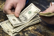 Argentina imposes more restrictions on US dollars 