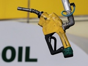 S. Korea firms in talks to resume Iran oil imports 