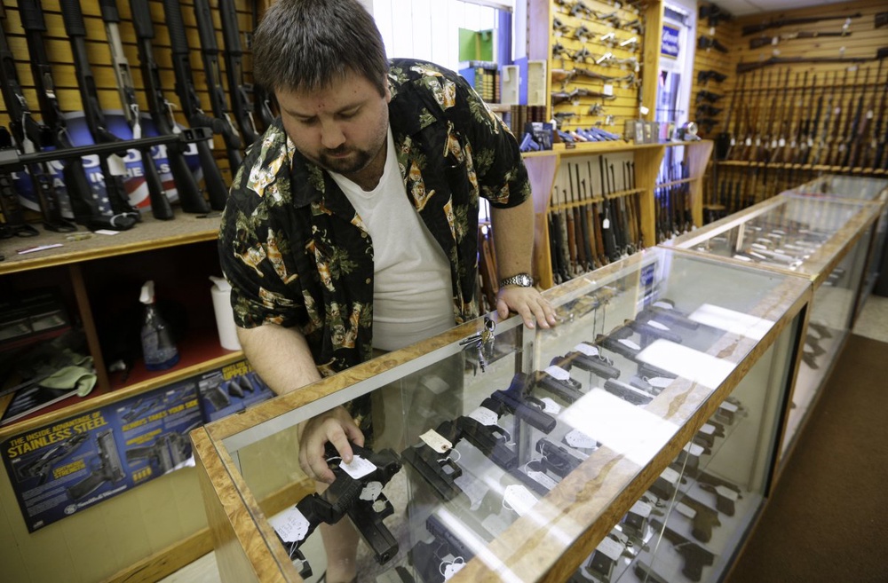 Americans back guns, even after shootings: poll 