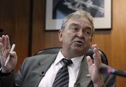 Russia fires top space official over launch failures 