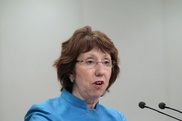 EU ministers explore fresh help to Syria opposition 