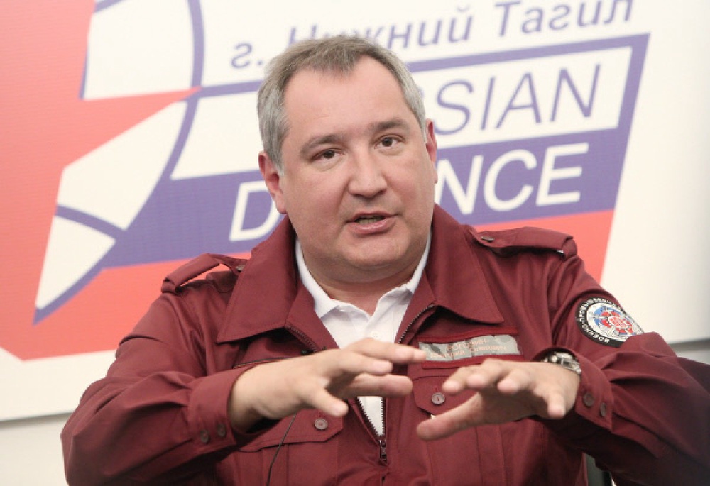 Russia unveils own 'almost Android' system 