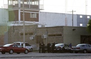 Mexico inmates escaped through front door: officials 