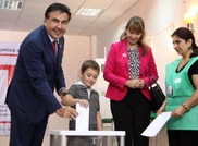 Georgia tensions rise after close-run polls 