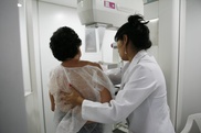 Menopause drugs: Study stokes new debate over cancer risk 