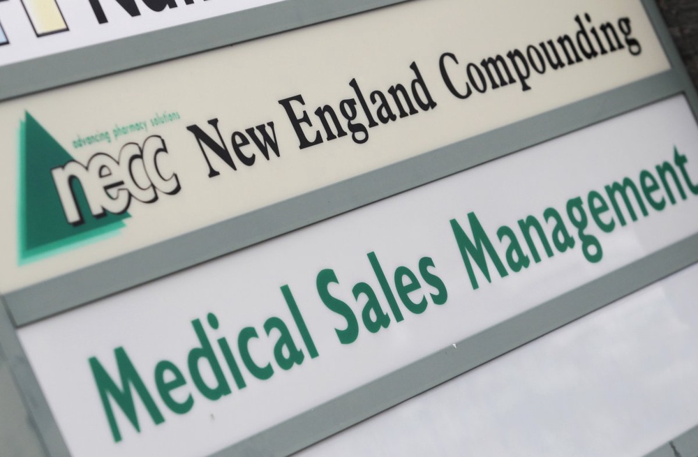US officials find new drugs tied to meningitis outbreak 