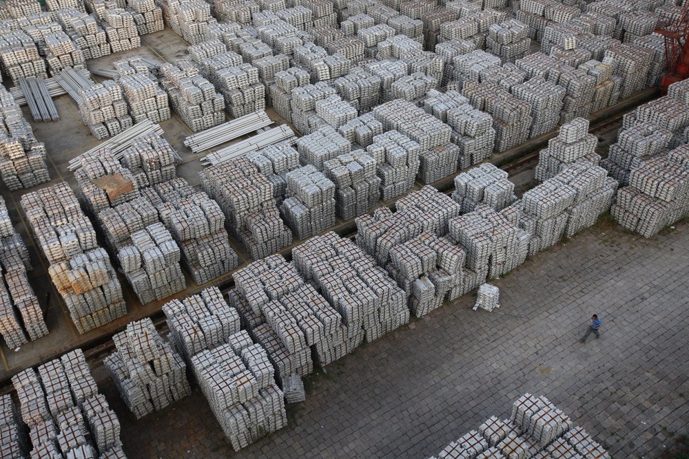 Falling aluminium prices hit Rusal earnings 