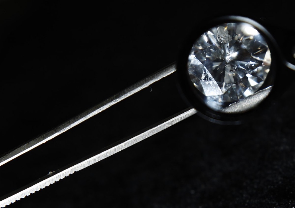 BHP sells diamond assets for $500 million 