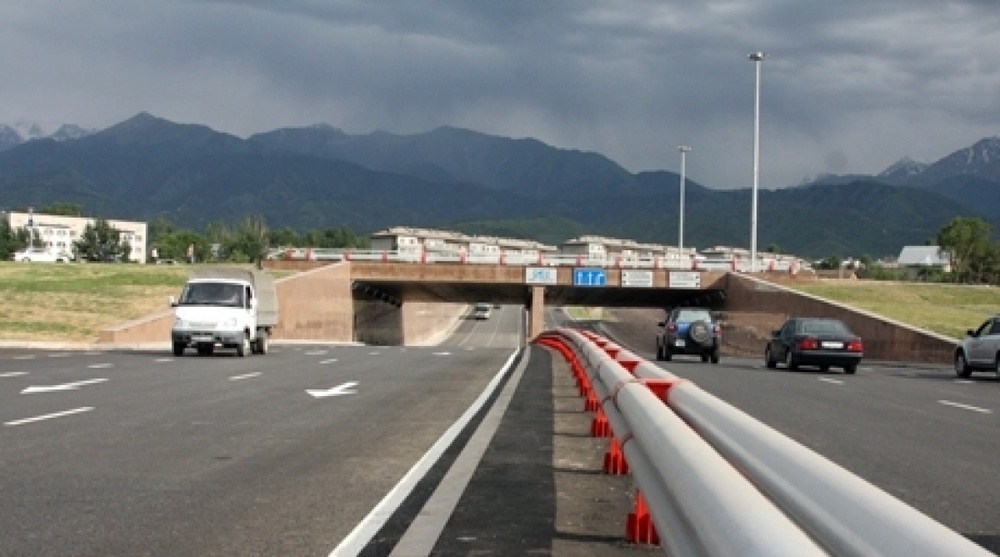 Over $400 million spent on Almaty roads in 2011