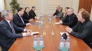 Kazakhstan insists on security warranties to non-nuclear countries