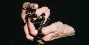 US judge orders LA Catholics to name abusers 