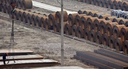 China steel industry says profits plunge 