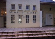 French mosque vandalised with anti-Islam graffiti 