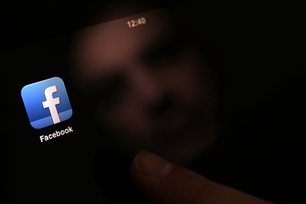 Hackers hit Apple in wake of Facebook attack 