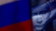 Bloggers expose lavish lifestyles of Putin loyalists 