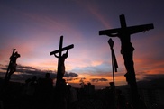 Venezuela candidates torched in Easter effigy 