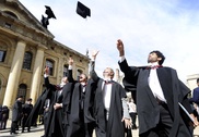 Oxford University sets up Thatcher scholarship 