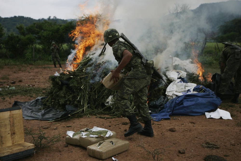 Mexico deploys thousands of troops to crime-torn state 