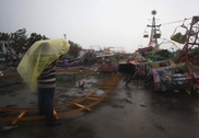 Mexico hurricane leaves three dead, four missing 