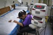 Survivors of childhood cancer prone to adult illness: study 