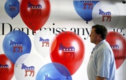 Obama on campaign trail amid controversies 