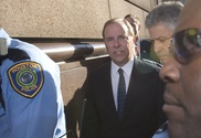 US cuts prison term of disgraced Enron CEO Skilling 