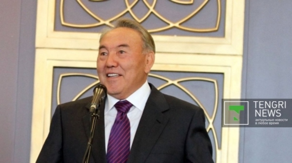Nazarbayev congratulates British royal family on birth of prince