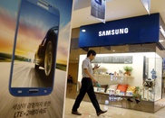 Some Samsung imports banned in US patent case 