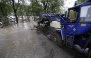 Coastal cities face rising risk of flood losses: study 