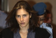 Amanda Knox won't return to Italy for murder retrial 