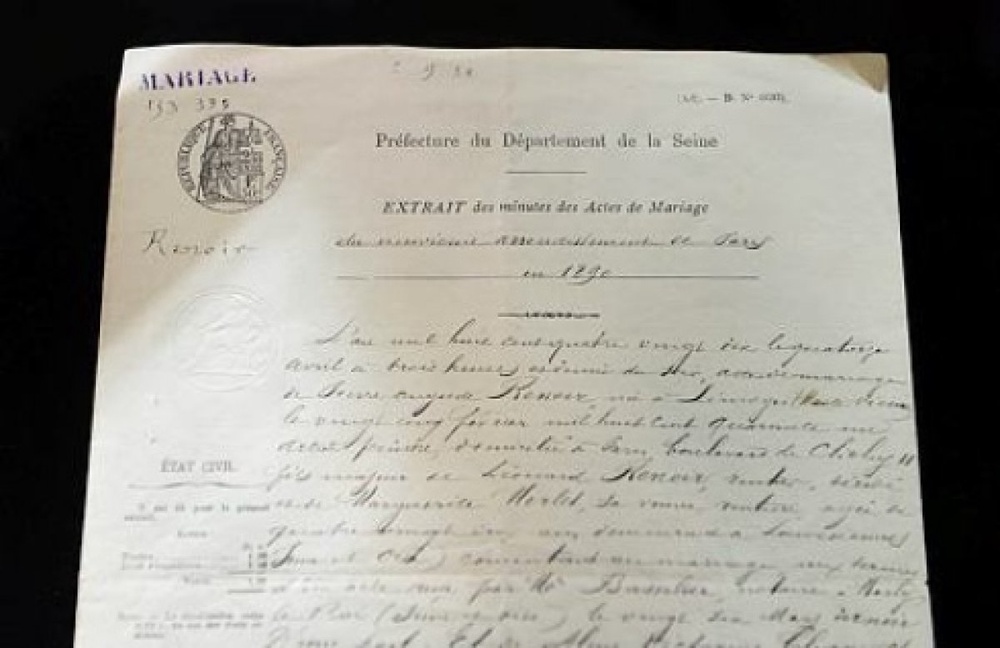 Renoir works, personal items fetch $1.3 mn at NY auction
