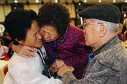 S. Korea urges N. Korea to resume family reunions