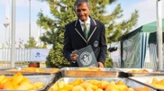 Kazakhstan sets world record by cooked and eaten baursaks
