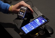 Apple, Samsung earn all smartphone profits, and more