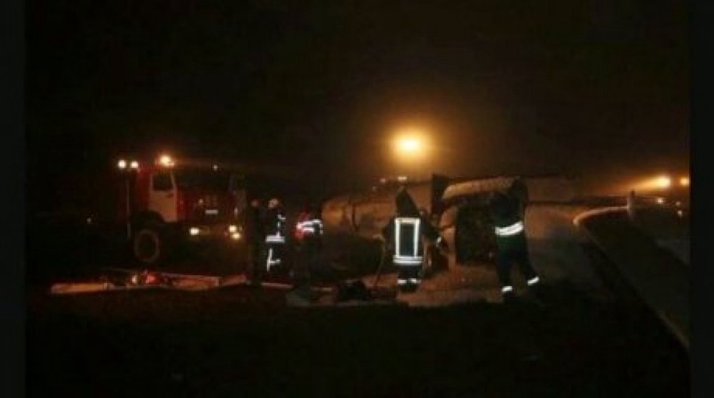 Passenger jet crashes in Russia, killing 50